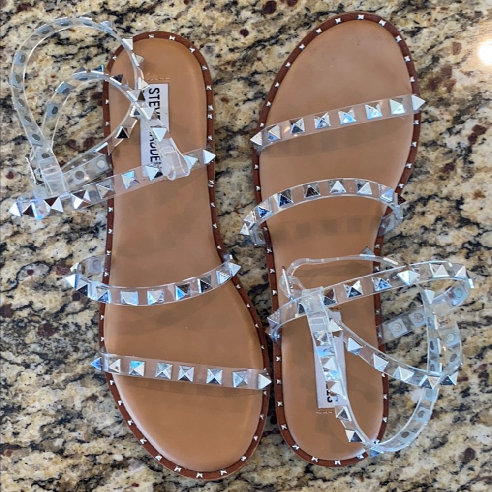 Steve Madden Travel Sandal